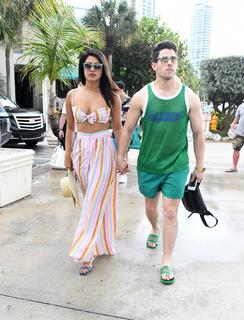 Priyanka Chopra Jonas feet photo thumbnail