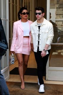 Priyanka Chopra Jonas feet photo thumbnail