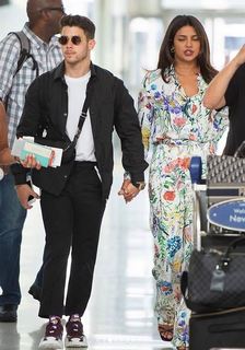 Priyanka Chopra Jonas feet photo thumbnail