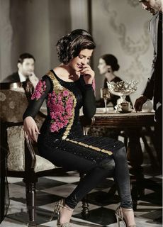 Priyanka Chopra Jonas feet photo thumbnail