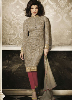 Priyanka Chopra Jonas feet photo thumbnail