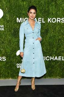 Priyanka Chopra Jonas feet photo thumbnail