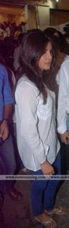 Priyanka Chopra Jonas feet photo thumbnail
