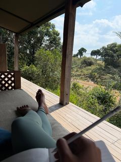 Priyanka Chopra Jonas feet photo thumbnail