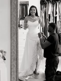 Priyanka Chopra Jonas feet photo 19