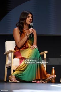 Priyanka Chopra Jonas feet photo 5
