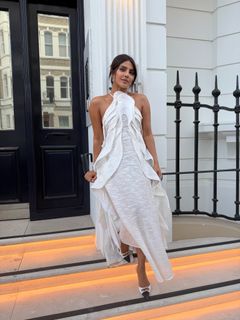 Priyanka Chopra Jonas feet photo 4