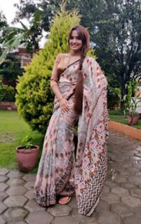Priyanka Karki feet photo 5