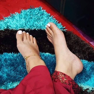 Priyanka Karki feet photo 13