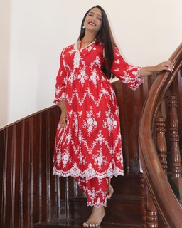 Priyanka Karki feet photo 13