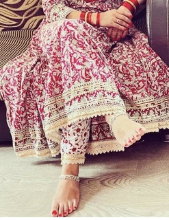 Priyanka Karki feet photo 5