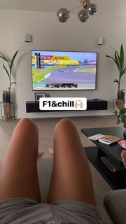 Puck Moonen feet photo 4