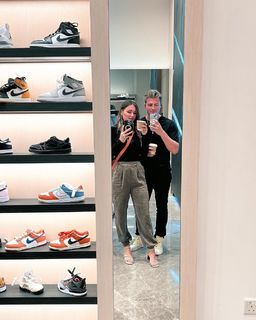 Puck Moonen feet photo 3