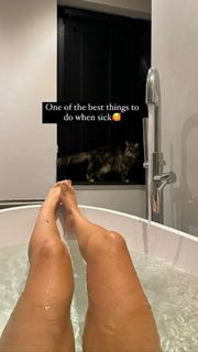 Puck Moonen feet photo 1