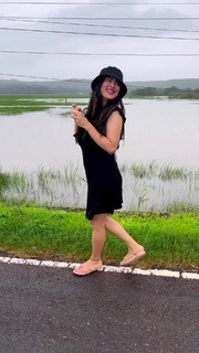 Puja Banerjee feet photo 3