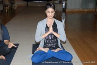Puja Gupta feet photo 2