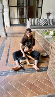 Puja Gupta feet photo 3