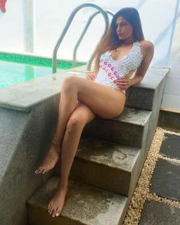 Puja Gupta feet photo 11
