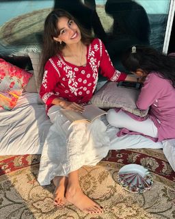 Puja Gupta feet photo 10
