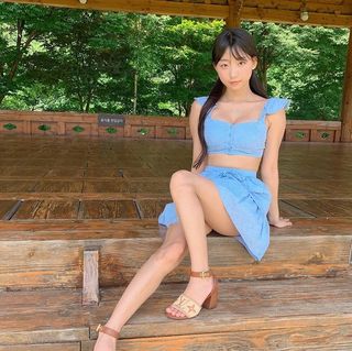 Pyo Eun-Ji feet photo 11