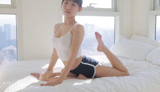 Pyo Eun-Ji feet photo 5