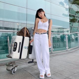 Pyo Eun-Ji feet photo 9