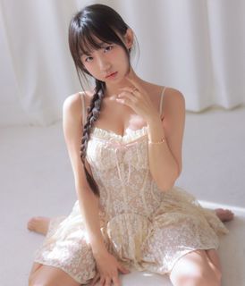 Pyo Eun-Ji feet photo 4