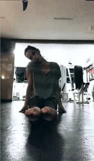 Pérola Faria feet photo 8