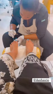 Pérola Faria feet photo 18
