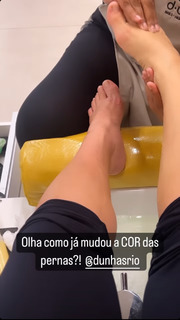 Pérola Faria feet photo 1