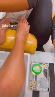 Pérola Faria feet photo 4