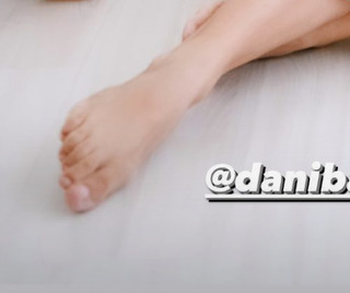 Pérola Faria feet photo 7