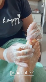 Pérola Faria feet photo 2