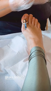 Pérola Faria feet photo 6