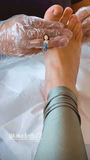 Pérola Faria feet photo 5