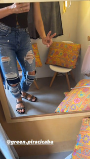 Pérola Faria feet photo 5