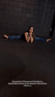 Pérola Faria feet photo 15