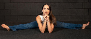 Pérola Faria feet photo 14