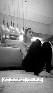 Pérola Faria feet photo 11