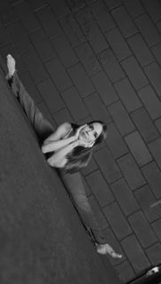 Pérola Faria feet photo 9