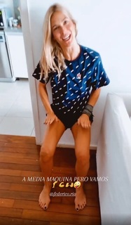 Pía Slapka feet photo 5