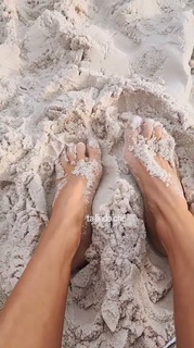 Pía Slapka feet photo 13