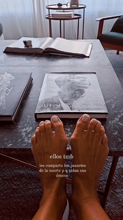 Pía Slapka feet photo 13