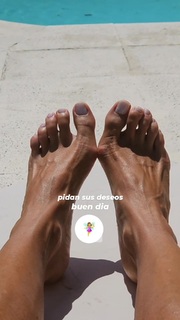 Pía Slapka feet photo 6