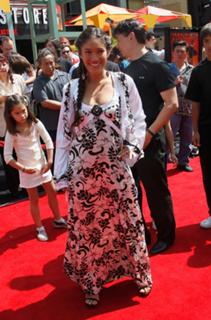 Q'orianka Kilcher feet photo 16