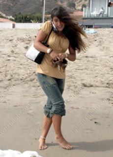 Q'orianka Kilcher feet photo 7