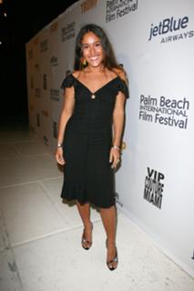 Q'orianka Kilcher feet photo 12