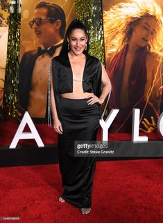 Q'orianka Kilcher feet photo 16