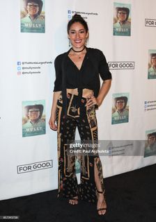 Q'orianka Kilcher feet photo 15