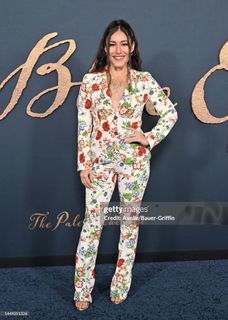 Q'orianka Kilcher feet photo 9
